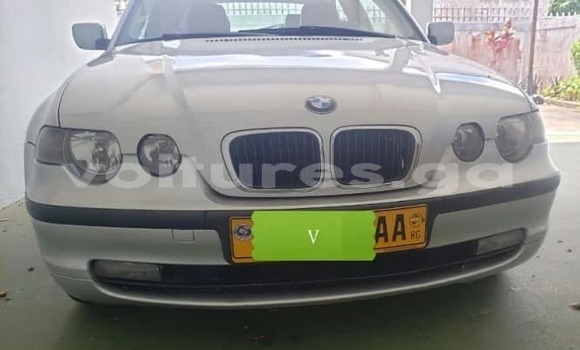 Acheter Occasion Voiture BMW 3–Series Blanc à Libreville, Estuaire Acheter Occasion Voiture BMW 3–Series Blanc à Libreville, Estuaire