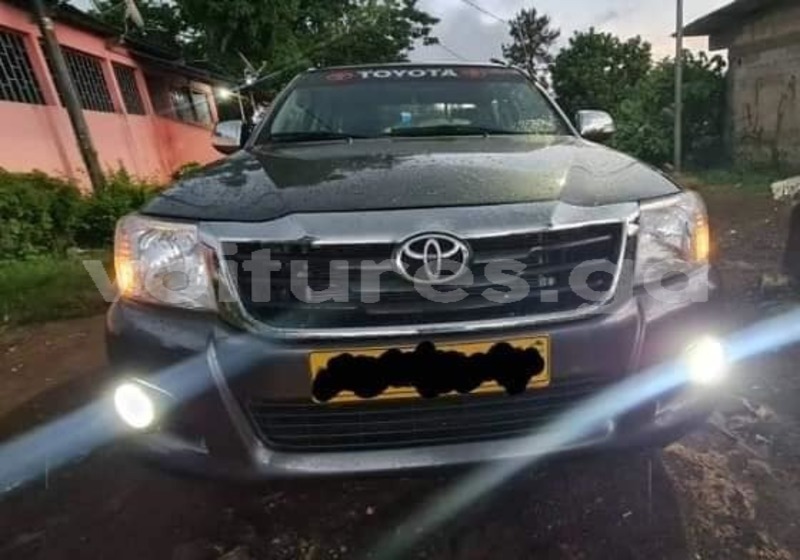 Big with watermark toyota hilux estuaire libreville 7815