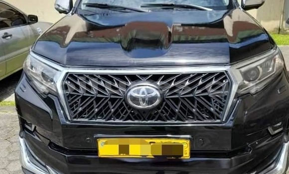 Acheter Occasion Voiture Toyota Land Cruiser Prado Noir à Libreville, Estuaire Acheter Occasion Voiture Toyota Land Cruiser Prado Noir à Libreville, Estuaire