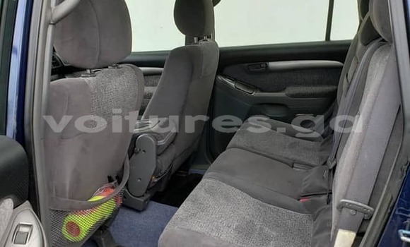Acheter Occasion Voiture Toyota Land Cruiser Prado Bleu à Libreville, Estuaire Acheter Occasion Voiture Toyota Land Cruiser Prado Bleu à Libreville, Estuaire