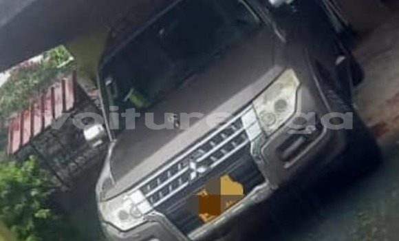 Acheter Occasion Voiture Mitsubishi Pajero Marron à Libreville, Estuaire Acheter Occasion Voiture Mitsubishi Pajero Marron à Libreville, Estuaire