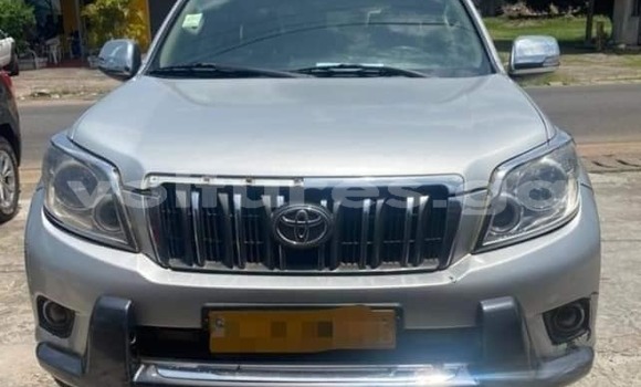 Acheter Occasion Voiture Toyota Land Cruiser Prado Gris à Libreville, Estuaire Acheter Occasion Voiture Toyota Land Cruiser Prado Gris à Libreville, Estuaire