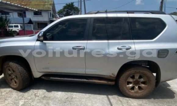 Acheter Occasion Voiture Toyota Land Cruiser Prado Gris à Libreville, Estuaire Acheter Occasion Voiture Toyota Land Cruiser Prado Gris à Libreville, Estuaire