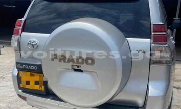Acheter Occasion Voiture Toyota Land Cruiser Prado Gris à Libreville, Estuaire Acheter Occasion Voiture Toyota Land Cruiser Prado Gris à Libreville, Estuaire