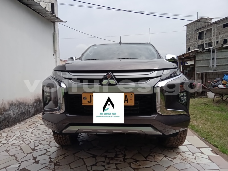 Big with watermark mitsubishi montero estuaire libreville 7844