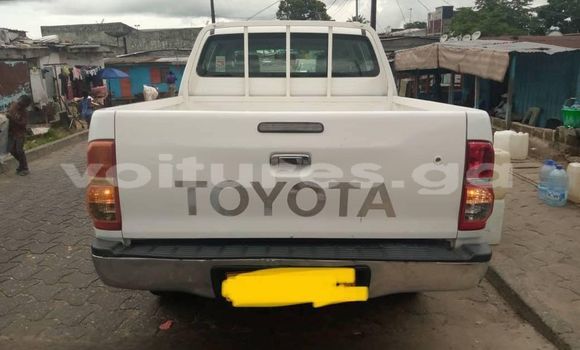 Acheter Occasion Voiture Toyota Hilux Blanc à Libreville, Estuaire Acheter Occasion Voiture Toyota Hilux Blanc à Libreville, Estuaire