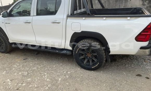 Acheter Occasion Voiture Toyota Hilux Blanc à Libreville, Estuaire Acheter Occasion Voiture Toyota Hilux Blanc à Libreville, Estuaire