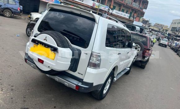 Acheter Occasion Voiture Mitsubishi Pajero Blanc à Libreville, Estuaire Acheter Occasion Voiture Mitsubishi Pajero Blanc à Libreville, Estuaire