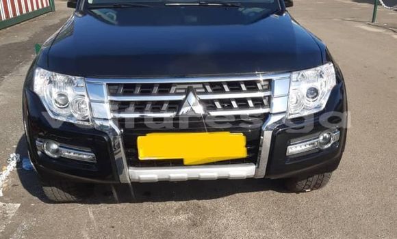 Acheter Occasion Voiture Mitsubishi Pajero Noir à Libreville, Estuaire Acheter Occasion Voiture Mitsubishi Pajero Noir à Libreville, Estuaire