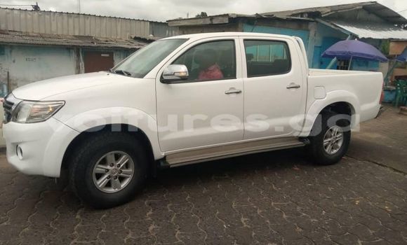 Acheter Occasion Voiture Toyota Hilux Blanc à Libreville, Estuaire Acheter Occasion Voiture Toyota Hilux Blanc à Libreville, Estuaire