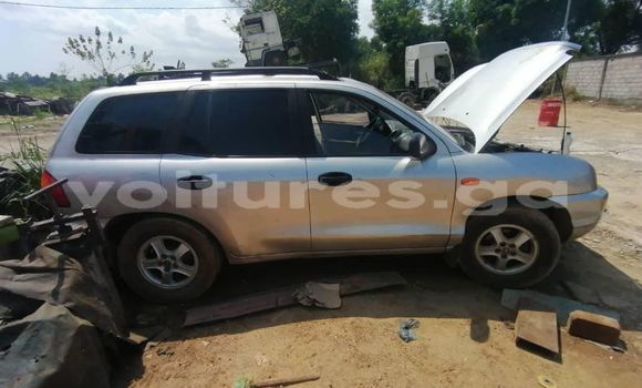 Acheter Occasion Voiture Hyundai Santa Fe Gris à Libreville, Estuaire Acheter Occasion Voiture Hyundai Santa Fe Gris à Libreville, Estuaire
