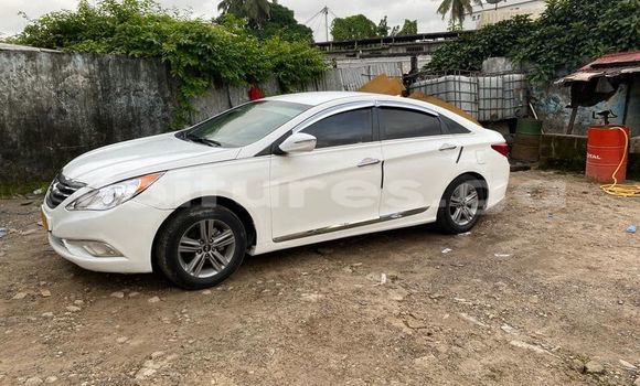 Acheter Occasion Voiture Hyundai Sonata Blanc à Libreville, Estuaire Acheter Occasion Voiture Hyundai Sonata Blanc à Libreville, Estuaire