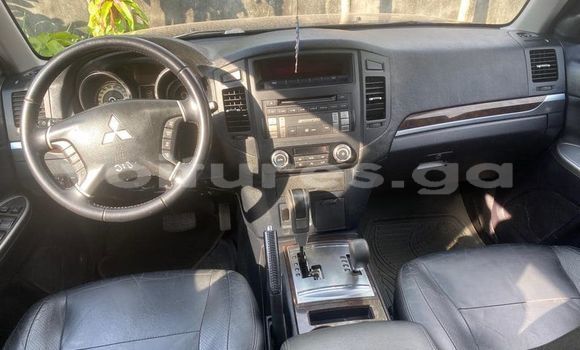 Acheter Occasion Voiture Mitsubishi Pajero Noir à Libreville, Estuaire Acheter Occasion Voiture Mitsubishi Pajero Noir à Libreville, Estuaire