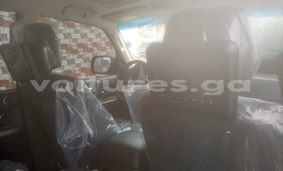 Buy Used Mitsubishi Pajero Silver Car in Libreville in Estuary Buy Used Mitsubishi Pajero Silver Car in Libreville in Estuary