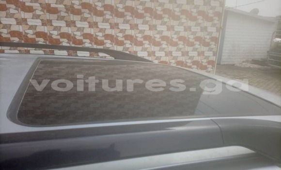 Buy Used Mitsubishi Pajero Silver Car in Libreville in Estuary Buy Used Mitsubishi Pajero Silver Car in Libreville in Estuary