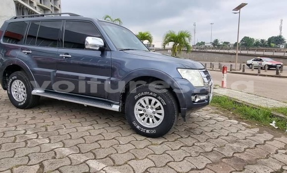 Sayi Imported Mitsubishi Pajero Azurfa Mota in Libreville a estuary Sayi Imported Mitsubishi Pajero Azurfa Mota in Libreville a estuary