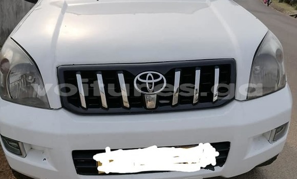 Acheter Occasion Voiture Toyota Land Cruiser Prado Blanc à Libreville, Estuaire Acheter Occasion Voiture Toyota Land Cruiser Prado Blanc à Libreville, Estuaire