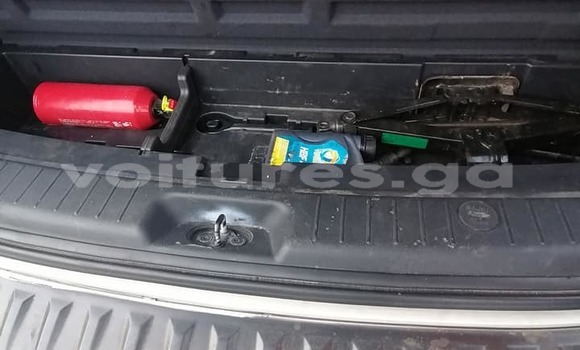 Acheter Occasion Voiture Hyundai Tucson Blanc à Libreville, Estuaire Acheter Occasion Voiture Hyundai Tucson Blanc à Libreville, Estuaire