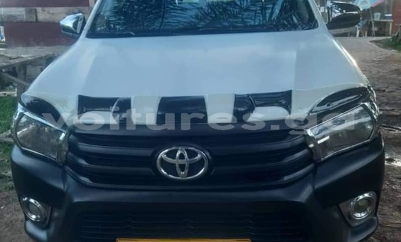 Acheter Occasion Voiture Toyota Hilux Blanc à Port–Gentil, Ogooué-Maritime Acheter Occasion Voiture Toyota Hilux Blanc à Port–Gentil, Ogooué-Maritime