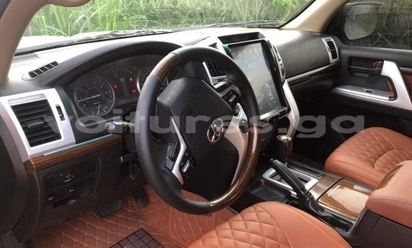 Acheter Occasion Voiture Toyota Land Cruiser Marron à Port–Gentil, Ogooué-Maritime Acheter Occasion Voiture Toyota Land Cruiser Marron à Port–Gentil, Ogooué-Maritime