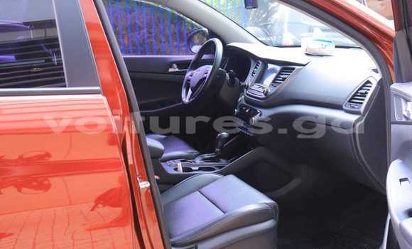Sayi Imported Hyundai Tucson Red Mota in Libreville a estuary Sayi Imported Hyundai Tucson Red Mota in Libreville a estuary