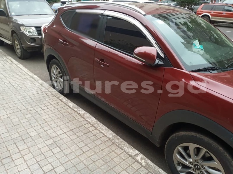 Big with watermark hyundai tucson estuaire libreville 7923