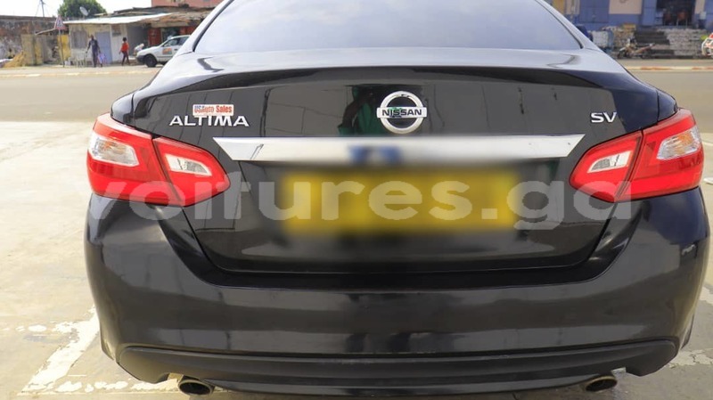 Big with watermark nissan altima estuaire libreville 7924