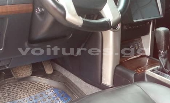 Acheter Occasion Voiture Toyota Land Cruiser Rouge à Libreville, Estuaire Acheter Occasion Voiture Toyota Land Cruiser Rouge à Libreville, Estuaire