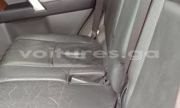 Acheter Occasion Voiture Toyota Land Cruiser Rouge à Libreville, Estuaire Acheter Occasion Voiture Toyota Land Cruiser Rouge à Libreville, Estuaire