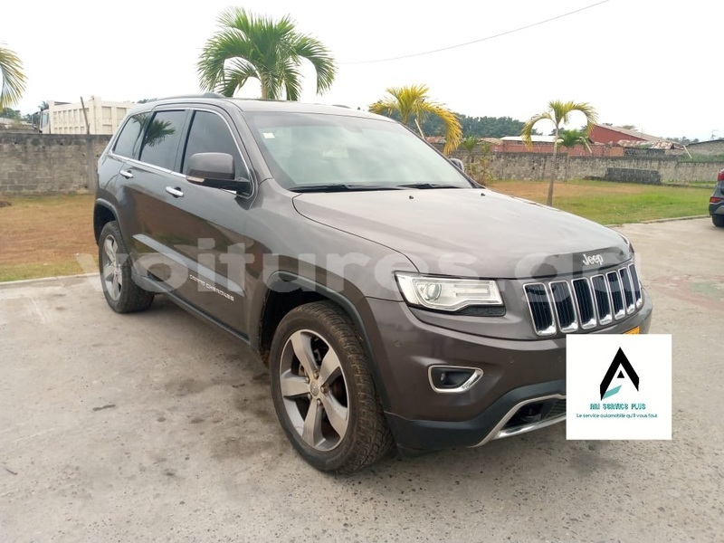 Big with watermark jeep grand cherokee estuaire libreville 7935