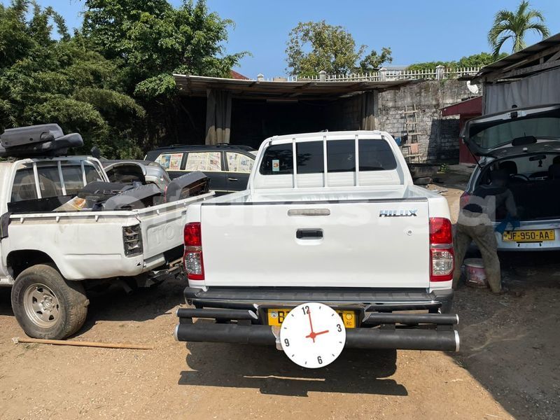 Big with watermark toyota hilux estuaire libreville 7937