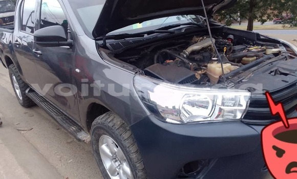 Acheter Occasion Voiture Toyota Hilux Noir à Libreville, Estuaire Acheter Occasion Voiture Toyota Hilux Noir à Libreville, Estuaire