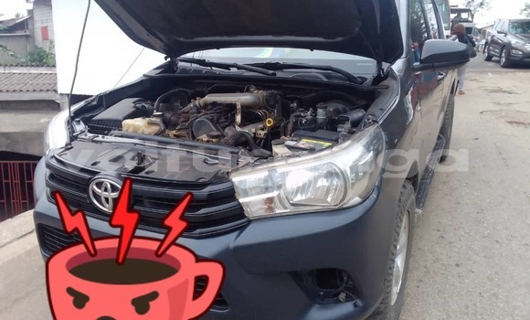 Acheter Occasion Voiture Toyota Hilux Noir à Libreville, Estuaire Acheter Occasion Voiture Toyota Hilux Noir à Libreville, Estuaire