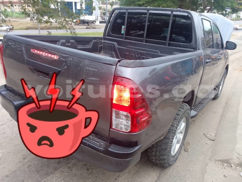 Big with watermark toyota hilux estuaire libreville 7939