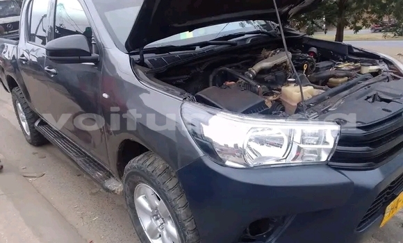 Acheter Occasion Voiture Toyota Hilux Noir à Libreville, Estuaire Acheter Occasion Voiture Toyota Hilux Noir à Libreville, Estuaire