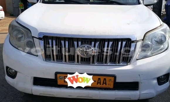 Acheter Occasion Voiture Toyota Prado Blanc à Libreville, Estuaire Acheter Occasion Voiture Toyota Prado Blanc à Libreville, Estuaire