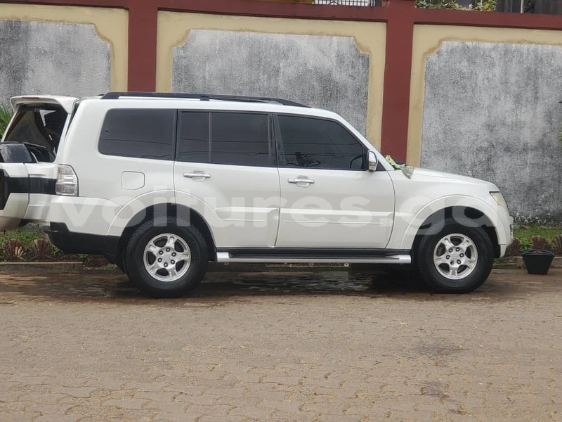 Big with watermark mitsubishi pajero estuaire libreville 7947