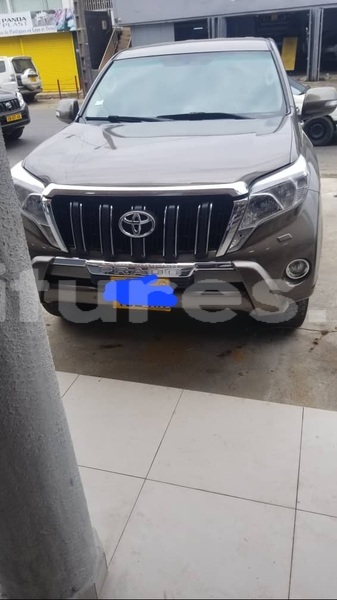 Big with watermark toyota land cruiser prado estuaire libreville 7948