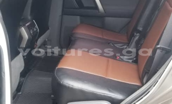 Acheter Occasion Voiture Toyota Land Cruiser Prado Gris à Libreville, Estuaire Acheter Occasion Voiture Toyota Land Cruiser Prado Gris à Libreville, Estuaire