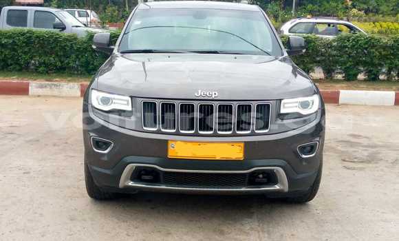 Acheter Occasion Voiture Jeep Grand Cherokee Gris à Libreville, Estuaire Acheter Occasion Voiture Jeep Grand Cherokee Gris à Libreville, Estuaire