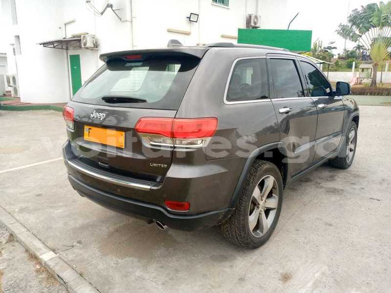 Big with watermark jeep grand cherokee estuaire libreville 7951