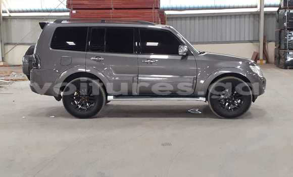 Acheter Occasion Voiture Mitsubishi Pajero Gris à Libreville, Estuaire Acheter Occasion Voiture Mitsubishi Pajero Gris à Libreville, Estuaire