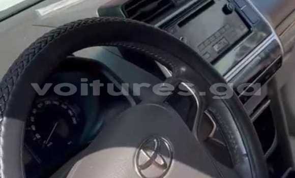 Acheter Occasion Voiture Toyota Land Cruiser Prado Blanc à Libreville, Estuaire Acheter Occasion Voiture Toyota Land Cruiser Prado Blanc à Libreville, Estuaire