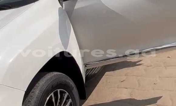 Acheter Occasion Voiture Toyota Land Cruiser Prado Blanc à Libreville, Estuaire Acheter Occasion Voiture Toyota Land Cruiser Prado Blanc à Libreville, Estuaire