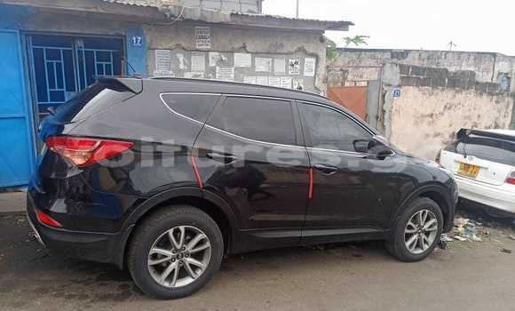 Acheter Occasion Voiture Hyundai Santa Fe Noir à Libreville, Estuaire Acheter Occasion Voiture Hyundai Santa Fe Noir à Libreville, Estuaire