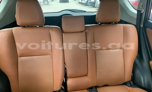 Acheter Occasion Voiture Toyota RAV4 Marron à Libreville, Estuaire Acheter Occasion Voiture Toyota RAV4 Marron à Libreville, Estuaire