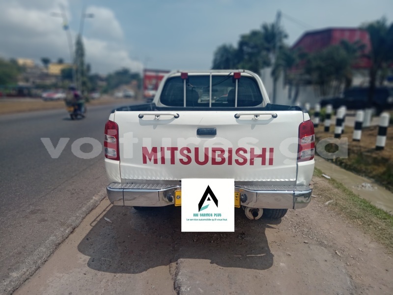 Big with watermark mitsubishi l200 estuaire libreville 7967