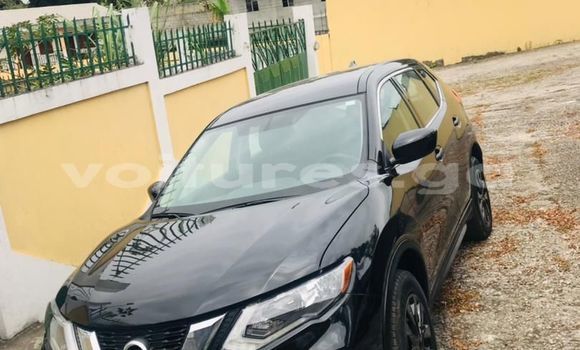 Sayi Na hannu Nissan Rogue Black Mota in Libreville a estuary