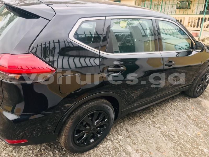 Big with watermark nissan rogue estuaire libreville 7969