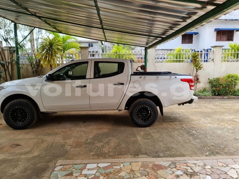 Big with watermark mitsubishi l200 estuaire libreville 7970